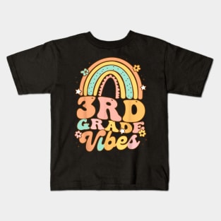 Back To School Third Grade Student Teacher rainbow Kids T-Shirt